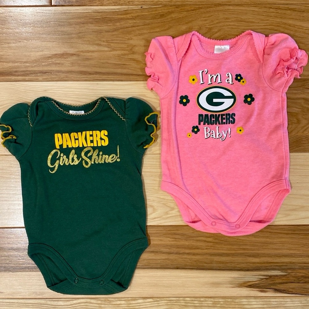 NWOT NFL- Green Bay Packers Onesies (3m)